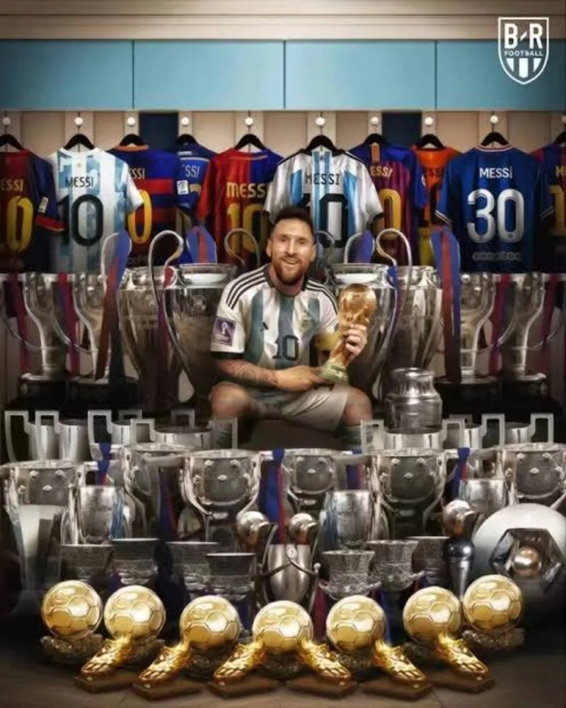 Messi sở hữu bộ sưu tập danh hiệu cá nhân và tập thể thuộc hàng đồ sộ nhất lịch sử bóng đá